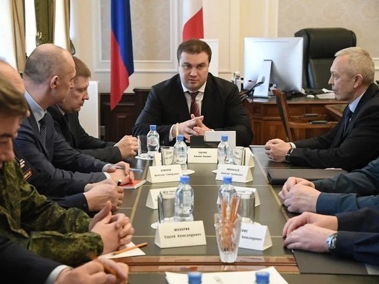 Врио губернатора Виталий Хоценко познакомился с главами омских правоохранительных и силовых ведомств