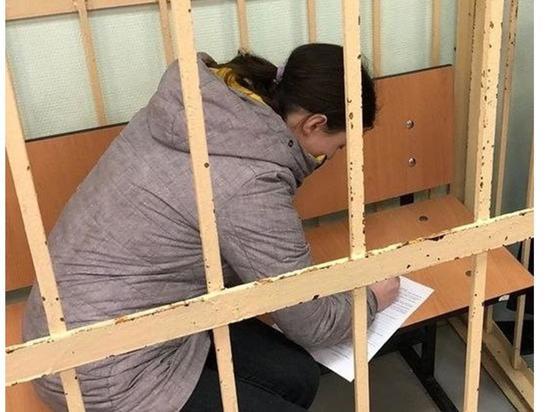 3 года колонии получила брянская мать, задушившая дочь