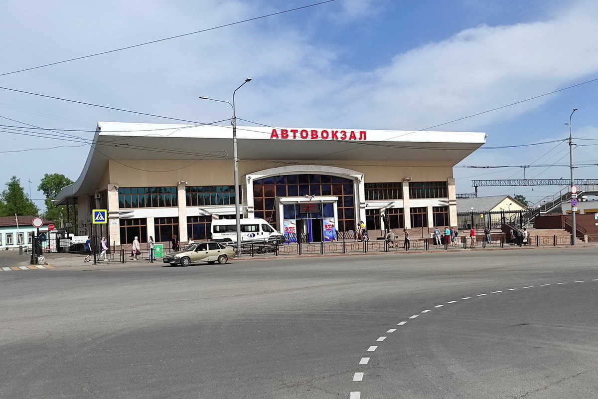 Автовокзал томск. Автовокзал Томск 2. Автовокзал Томск 1. Автостанция Яровое. Автовокзал Павлодар.