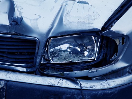 В Курской области 4 апреля Renault Logan насмерть сбил 25-летнего пешехода
