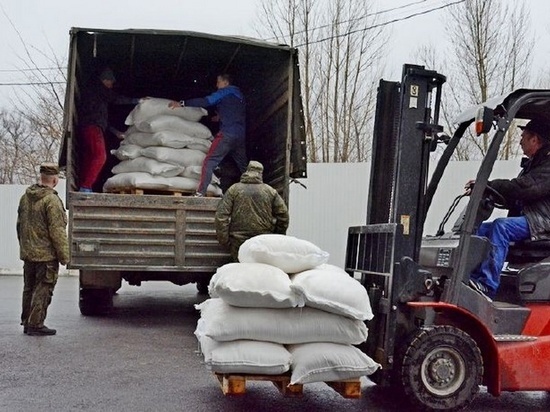 Бойцам СВО передали 14 тонн гуманитарной помощи из района под Воронежем