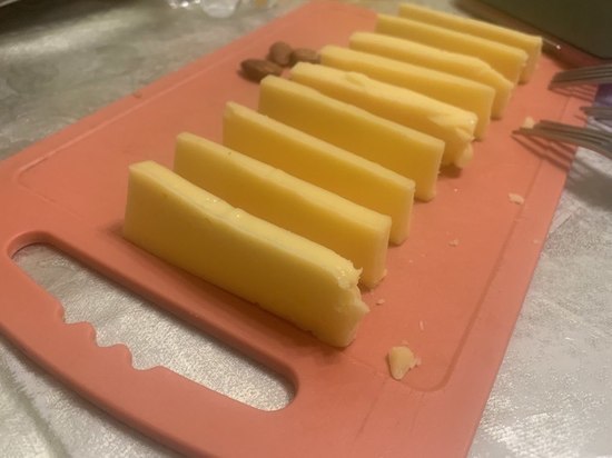 С чем нельзя есть сыр