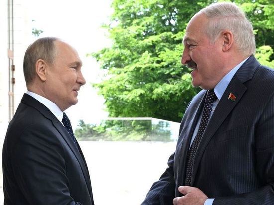 Президент Белоруссии Лукашенко прибыл в Россию на встречу с Путиным