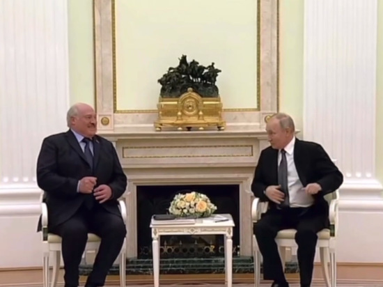 Путин заявил Лукашенко об успешной работе в сфере безопасности и экономики