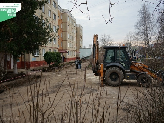 В Орле началась активная работа по благоустройству дворов