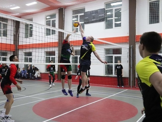 «Полярные вороны» выиграли Кубок мэра Анадыря по волейболу