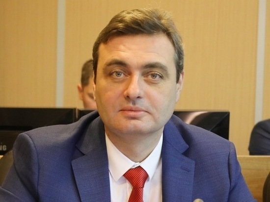 Бывшему приморскому депутату Самсонову запретили переписку с ЗС ПК