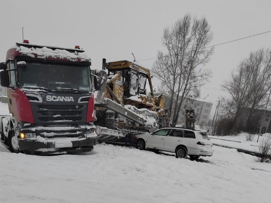 ДТП с фурой и «скорой» перекрыло движение в Могоче