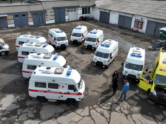 Десять новых машин скорой помощи прибыли в Хабаровский край