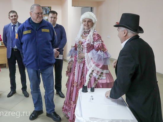 Губернатор Пензенской области распорядился закупить для тамалинцев баян, гармонь и гончарный круг