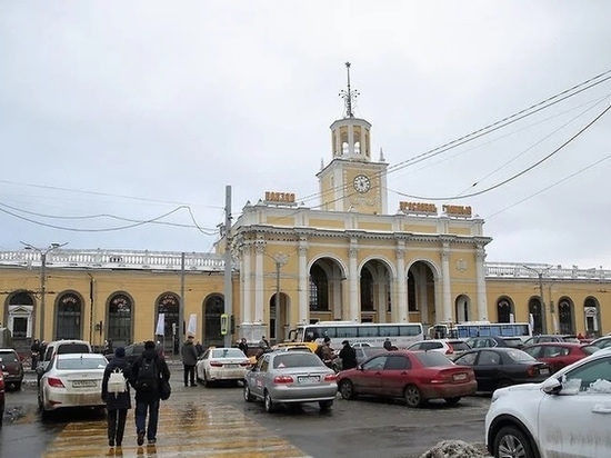 В Ярославле могут сделать платной парковку у Ярославля-Главного