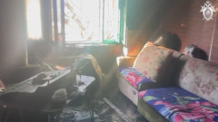 Две девушки погибли во время пожара в подпольном борделе Петербурга: видео с места
