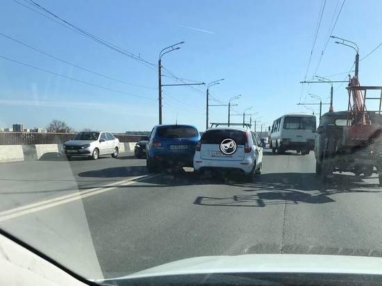 В Пензе три машины попали в ДТП на Сурском мосту