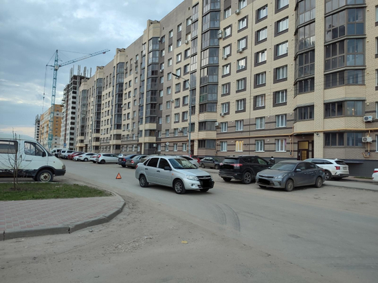 Автоледи в Тамбове сбила мальчика на дороге
