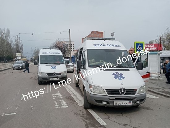 Семеро мирных жителей стали жертвами обстрела центра Донецка