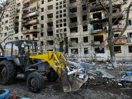 Американский профессор после скандала объяснил свой прогноз о крахе Украины