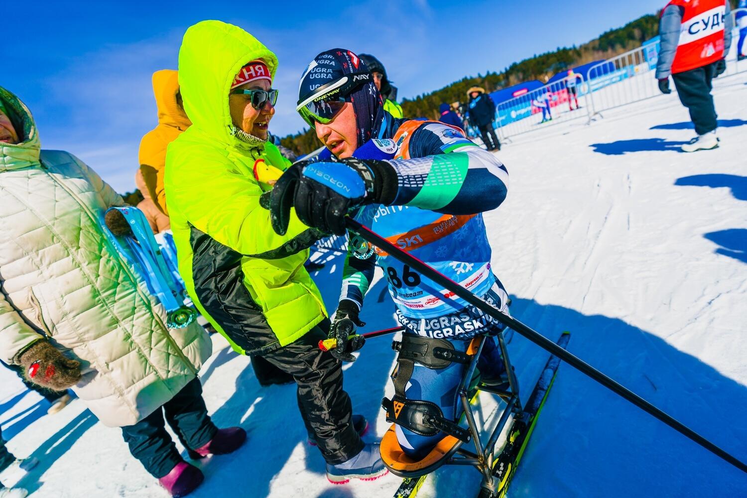 лыжная трасса. югорский лыжный марафон 2023. югорский лыжный марафон 2022 года. югорском лыжном марафоне. югорский лыжный марафон 2022 стартовый пакет.