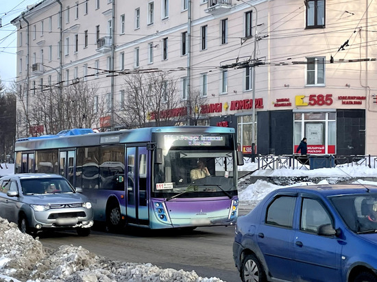Общественный транспорт в Мурманске перейдет на весеннее расписание с 15 апреля