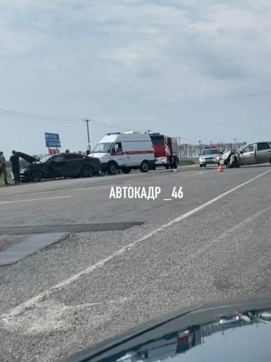 В Курской области в серьезном ДТП ранена 37-летняя женщина-водитель