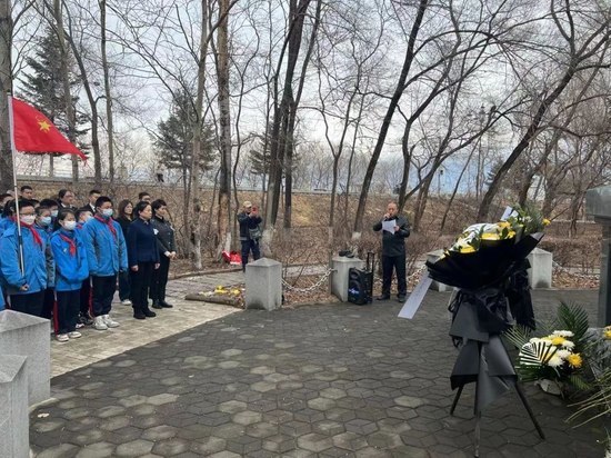 В Хэйхэ и Благовещенске почтили память советских героев-освободителей