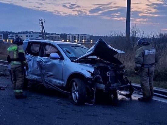 Под Зеленоградском Volkswagen Touareg вылетел на встречку