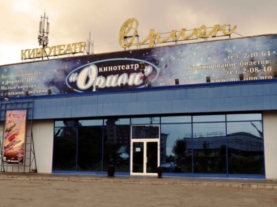 В Бердске подростки напали на кассиршу и охранника кинотеатра «Орион»