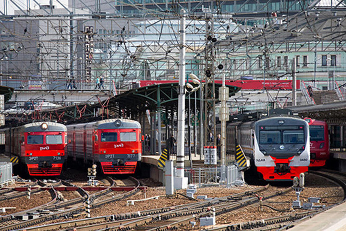 Оао ржд московские железные дороги. Поезд РЖД. РЖД Москва. МЖД. Электричка РЖД.