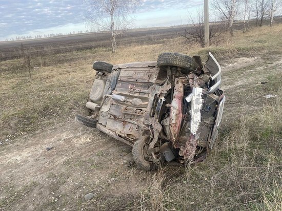 В ДТП под Вольском погиб водитель иномарки