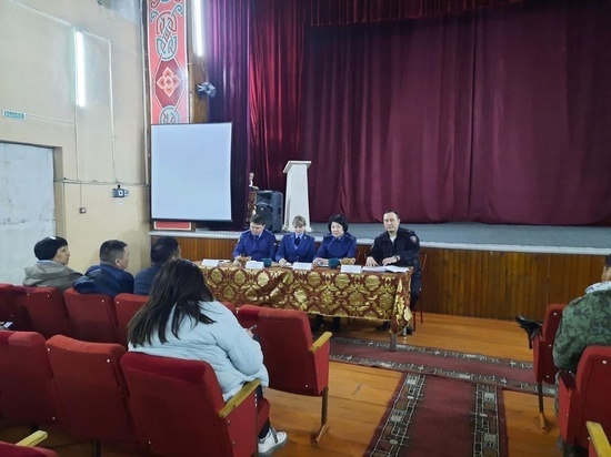 Зампрокурора Тувы посетила с рабочим выездом Тес-Хемский район