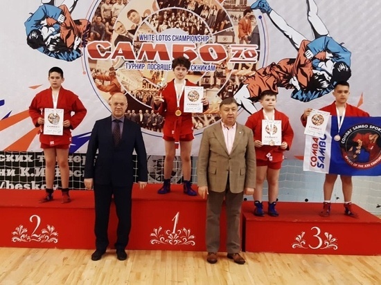 Самбисты из Серпухова успешно выступили на турнире в Троицке