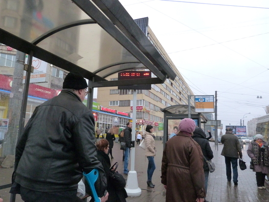 Средний возраст работника в Кольском Заполярье составил чуть более 41 года