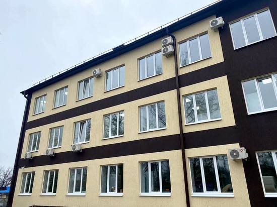 В Волновахе восстановили центральную районную больницу