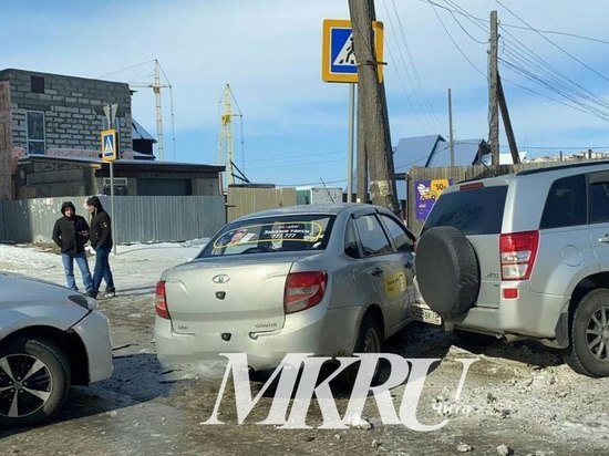Два ДТП произошли на одном перекрестке в Чите