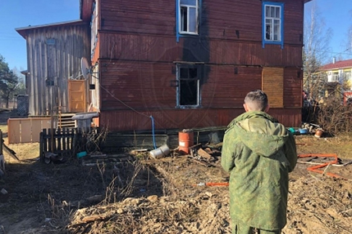 Костромские трагедии: при пожаре в поселке Нея погиб 43-летний мужчина
