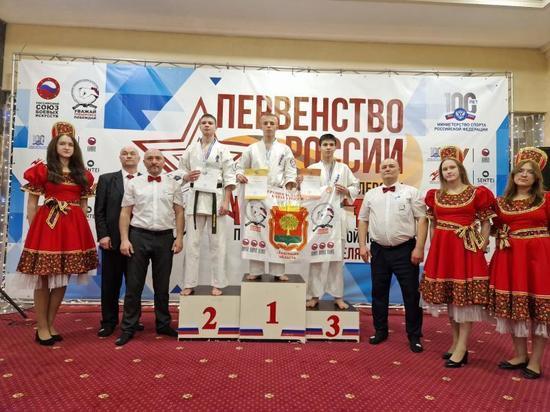 Трое липчан победили на первенстве России по всестилевому каратэ