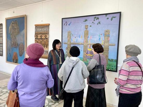 В Красноярске открылась выставка Союза художников Якутии