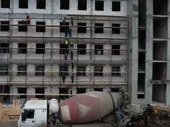 В Донецке возведен каркас здания перинатального центра