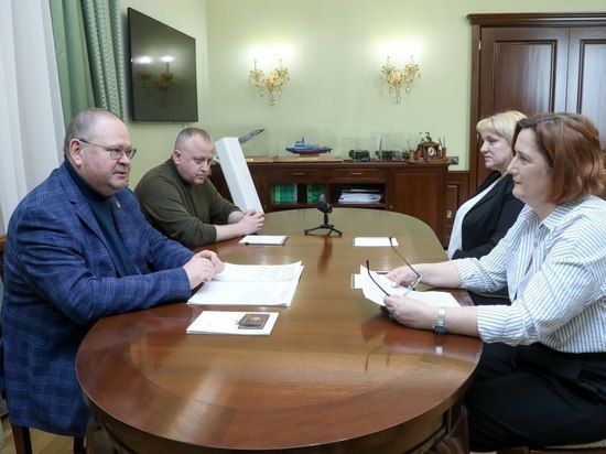Пензенский губернатор встретился с солдатскими матерями