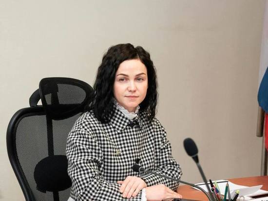 Глава Центрального района Федорова назвала введение зоны платной парковки правильным решением