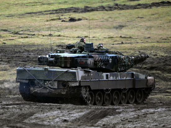 Глава МО Испании Роблес сообщила об отправке Киеву шести Leopard 2A4 в ближайшие дни