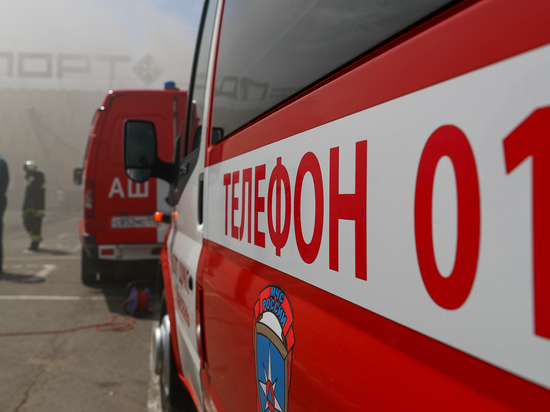 Пожарные спасли мужчину в Челнах из пожара в квартире