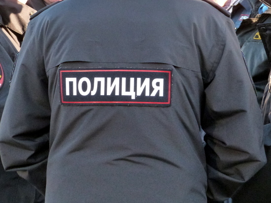 В Калининграде при помощи 76-летней женщины задержали курьера телефонных мошенников