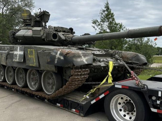 «РВ»: в США заметили захваченный ВСУ российский танк Т-90