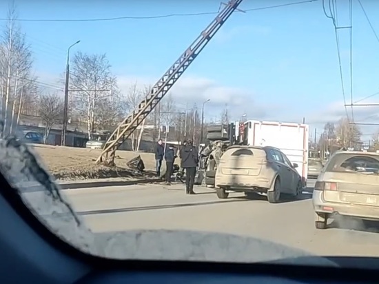 Массовое ДТП с участием трех автомобилей произошло в Петрозаводске
