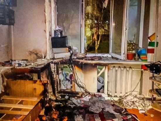 В Смоленске в результате пожара в многоквартирном доме пострадал человек