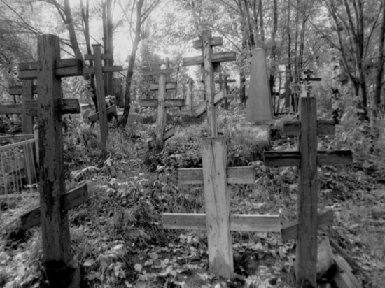 Без изменений: аллеи орловских кладбищ были включены в улично-дорожную сеть города, но их состояние не улучшилось