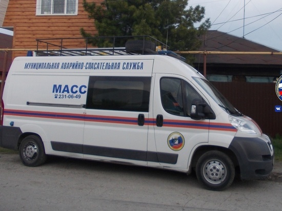 В запертых квартирах в Новосибирске нашли тела мужчины и женщины