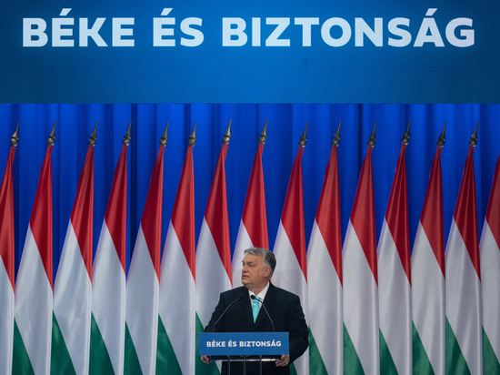 Премьер Венгрии Орбан: Европа направляет на финансирование Украины десятки миллиардов долларов
