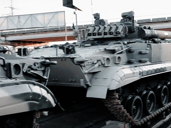 Курганский завод поставил новую партию боевых машин пехоты БМП-3
