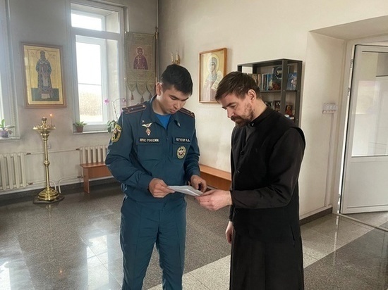 В преддверии Пасхи проверяют храмы Тувы